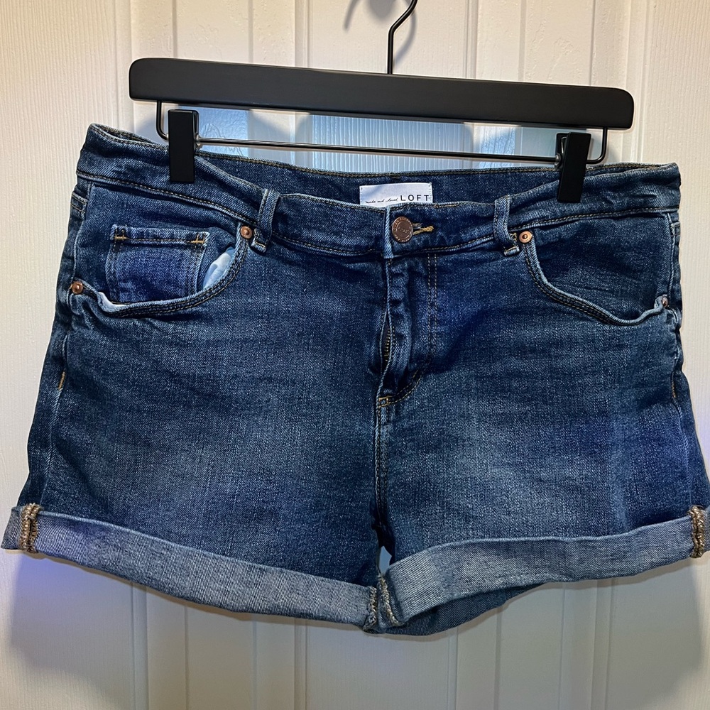 LOFT shorts size 10